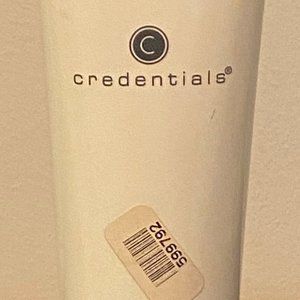 Credentials Fine Polish Facial Beads Exfoliator